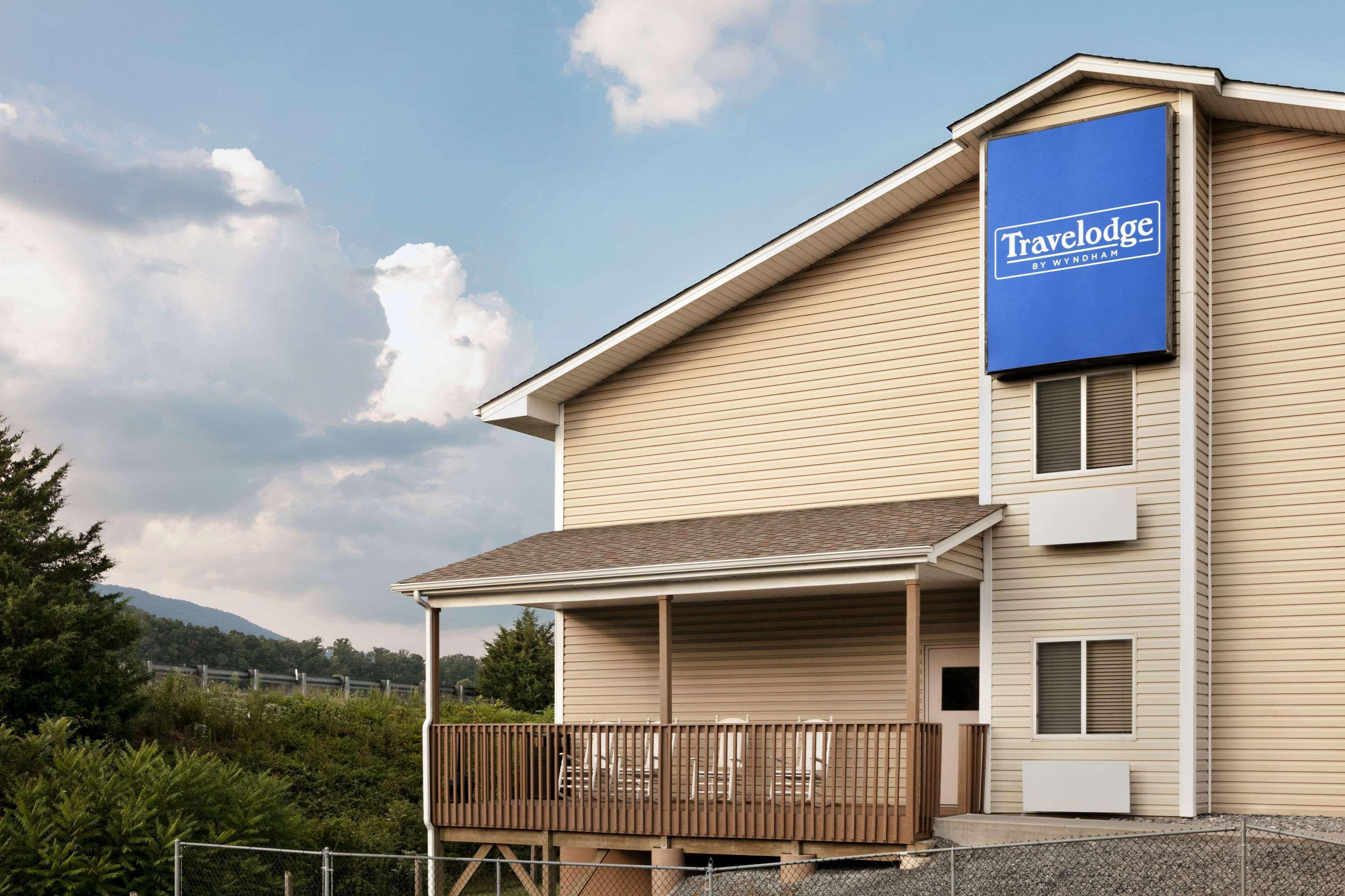 Travelodge By Wyndham Low Moor Near Covington Екстериор снимка