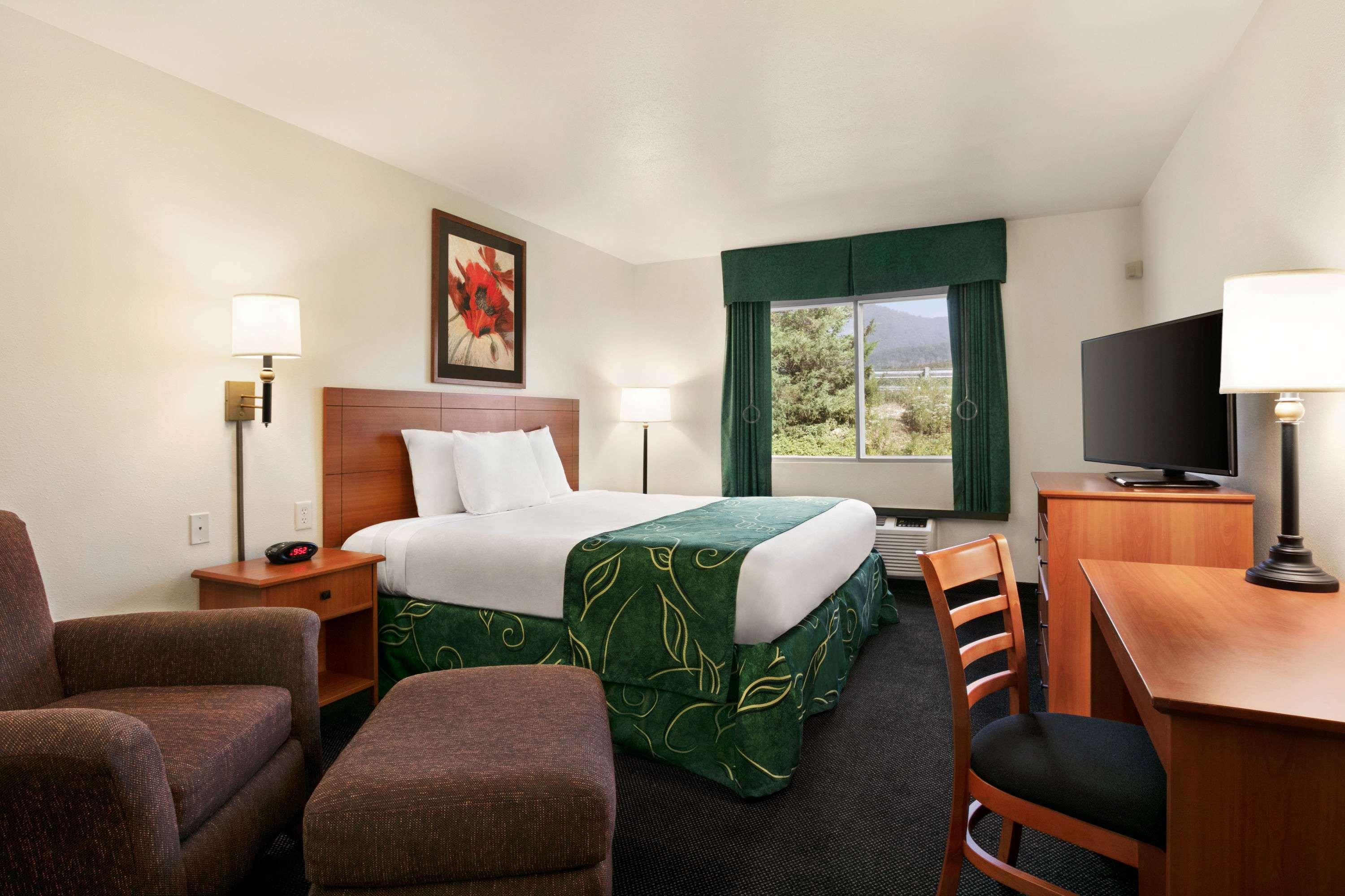 Travelodge By Wyndham Low Moor Near Covington Екстериор снимка